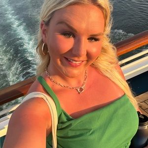 Meet your Posher, Callie